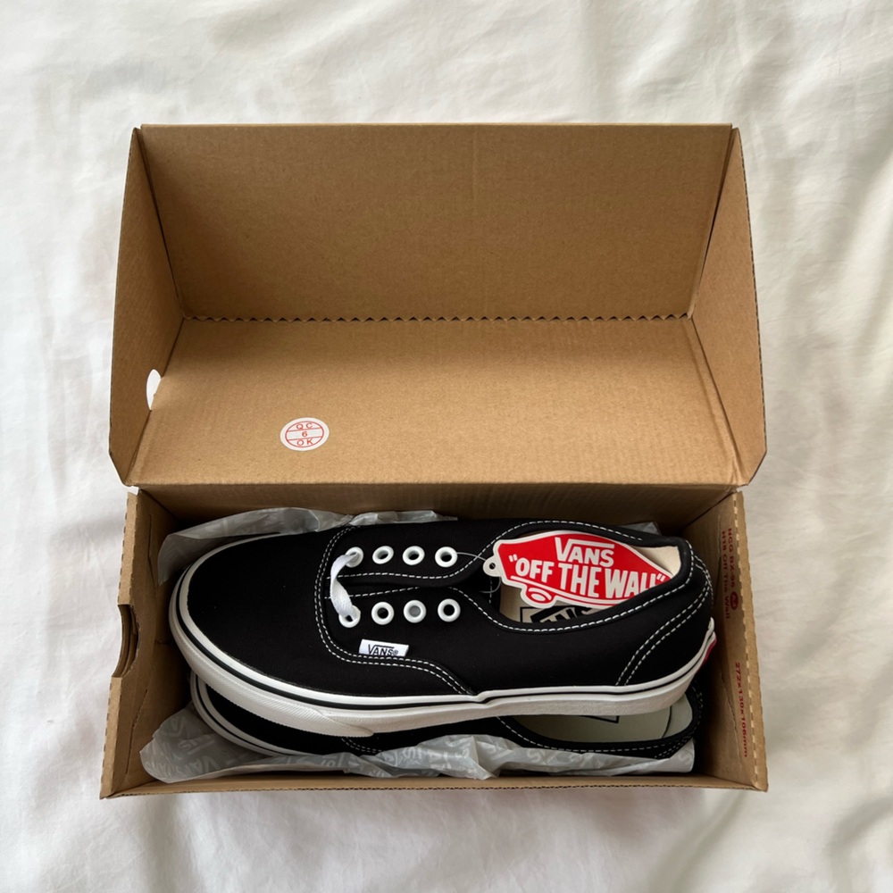 Black Vans